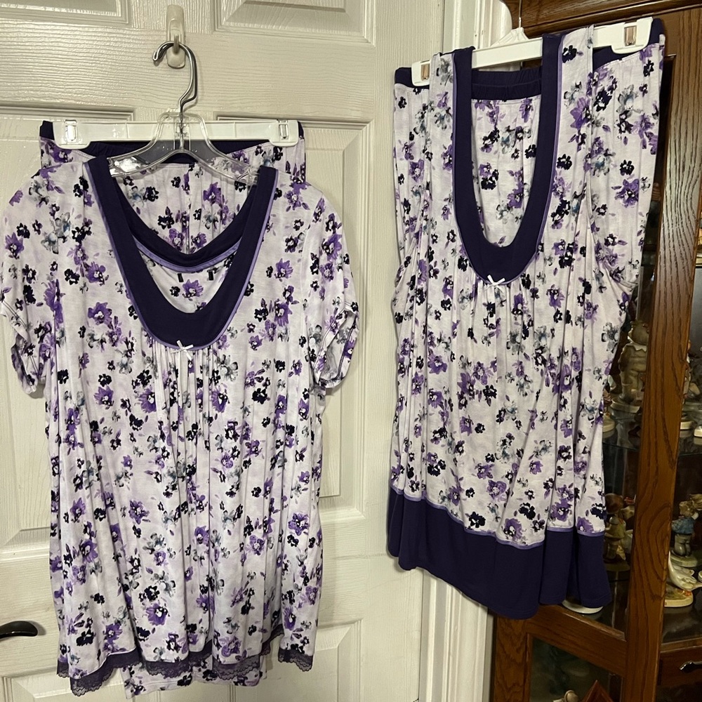Simply Vera by Vera Wang pajamas
